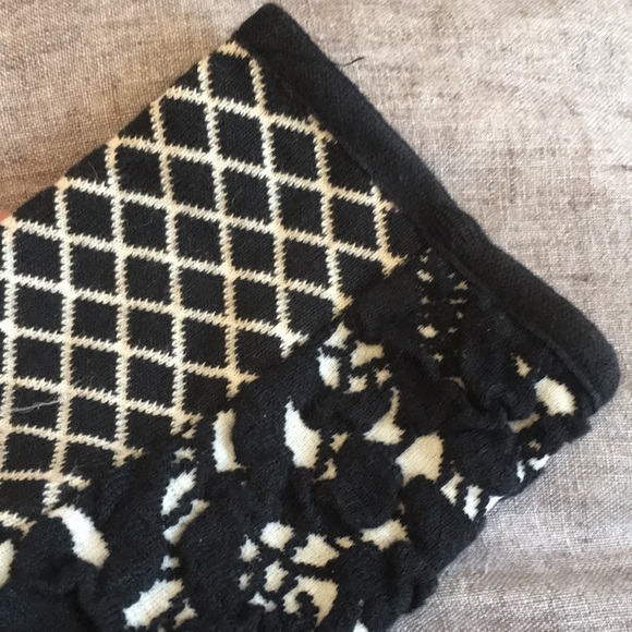 Moth Cardigan, XS. - Picture 5 of 5